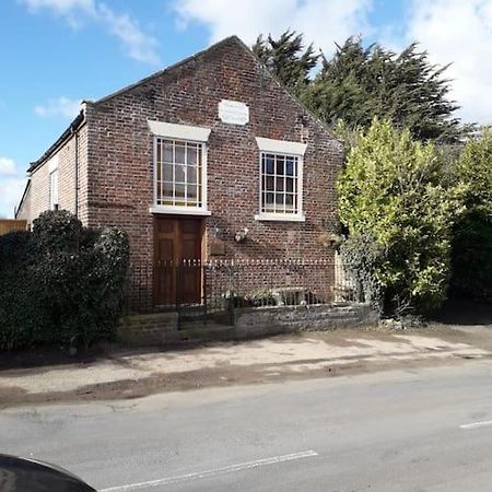 The Old Chapel-The Nave Apartment Gristhorpe Bagian luar foto